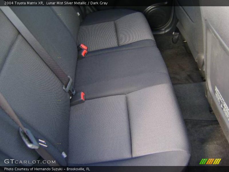 Lunar Mist Silver Metallic / Dark Gray 2004 Toyota Matrix XR