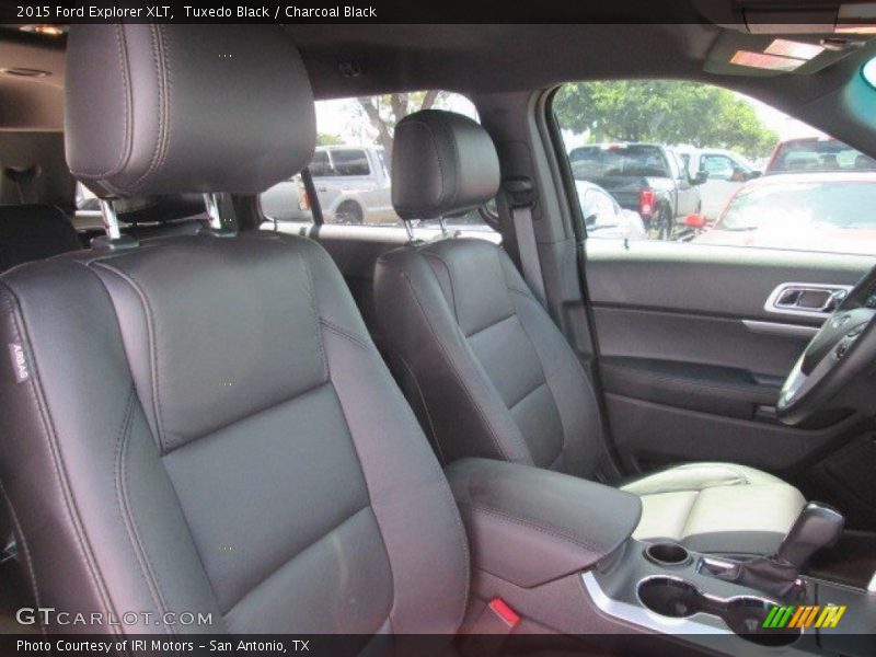Tuxedo Black / Charcoal Black 2015 Ford Explorer XLT