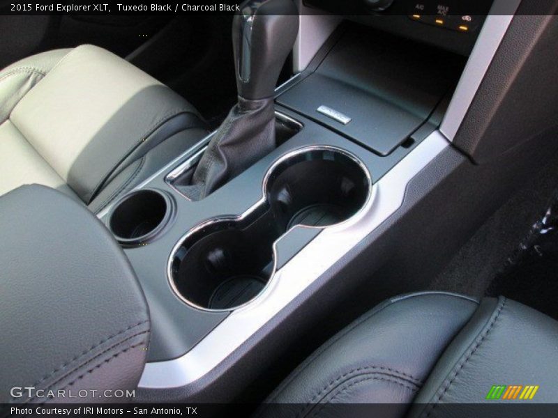Tuxedo Black / Charcoal Black 2015 Ford Explorer XLT