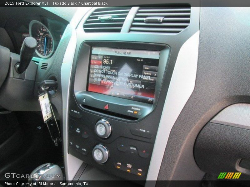 Tuxedo Black / Charcoal Black 2015 Ford Explorer XLT