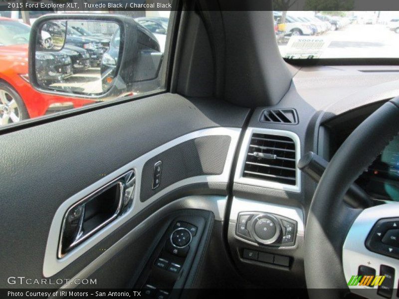 Tuxedo Black / Charcoal Black 2015 Ford Explorer XLT