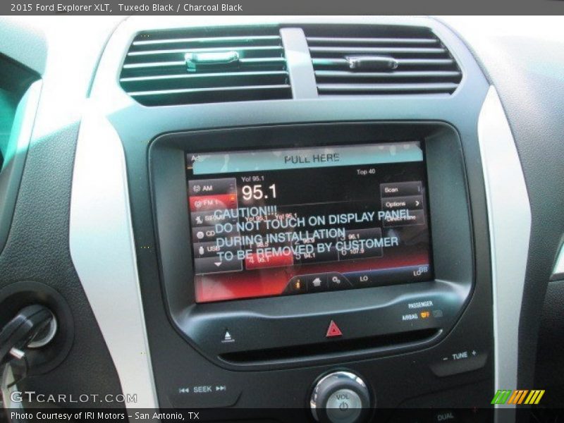 Tuxedo Black / Charcoal Black 2015 Ford Explorer XLT