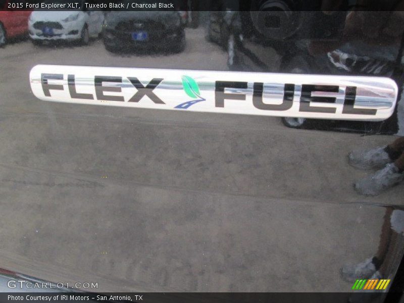 Tuxedo Black / Charcoal Black 2015 Ford Explorer XLT