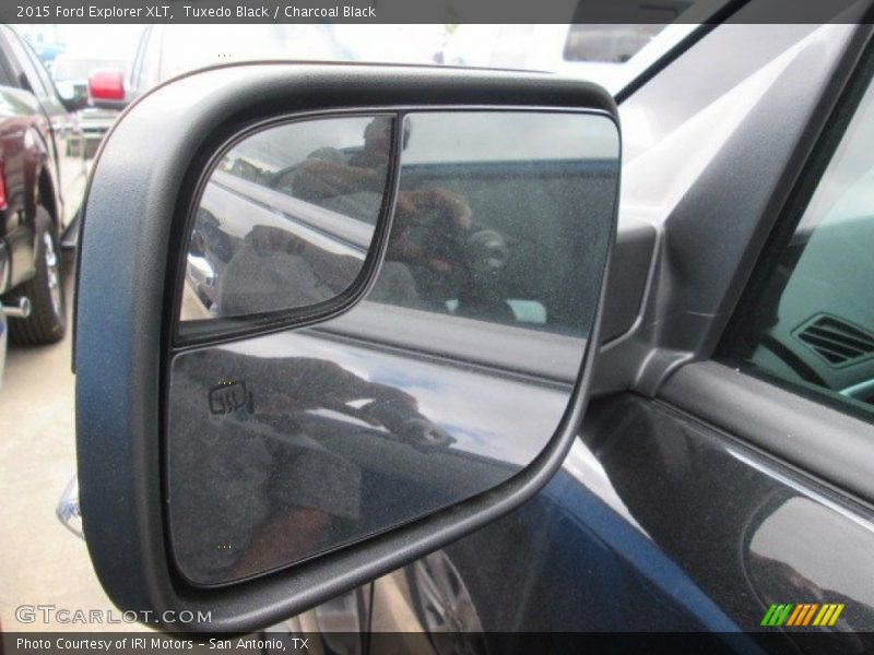 Tuxedo Black / Charcoal Black 2015 Ford Explorer XLT