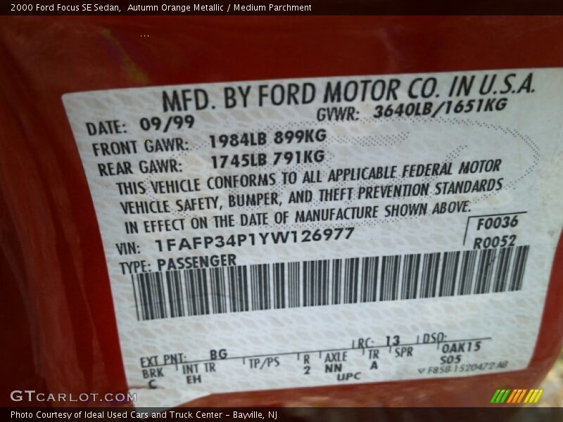 Autumn Orange Metallic / Medium Parchment 2000 Ford Focus SE Sedan