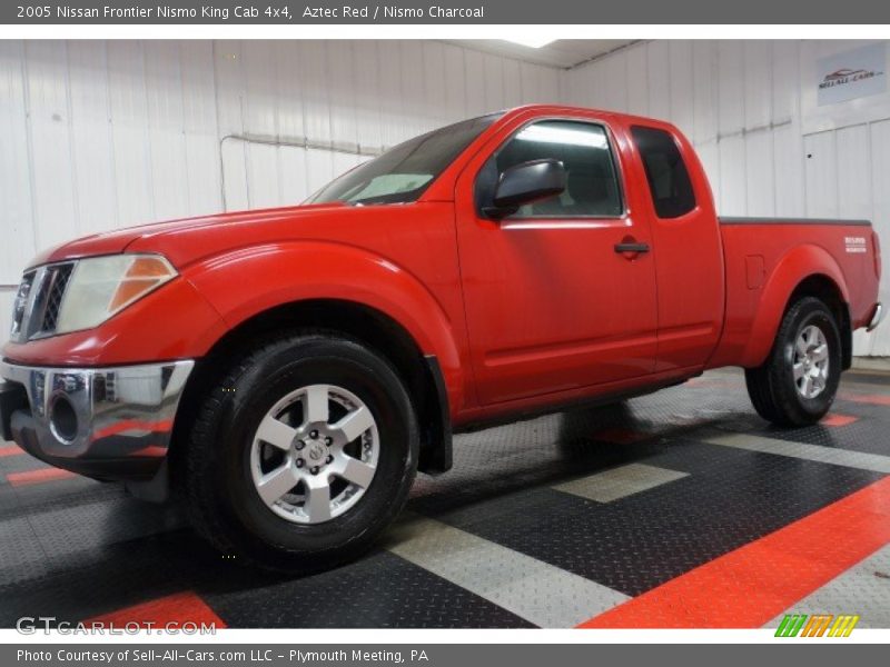 Aztec Red / Nismo Charcoal 2005 Nissan Frontier Nismo King Cab 4x4