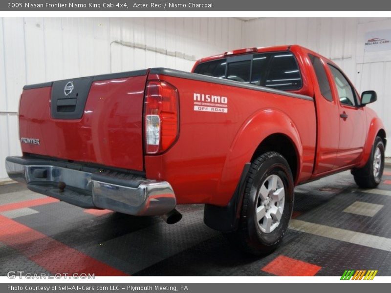 Aztec Red / Nismo Charcoal 2005 Nissan Frontier Nismo King Cab 4x4