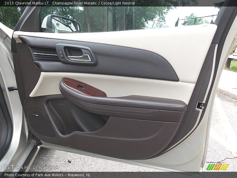 Champagne Silver Metallic / Cocoa/Light Neutral 2013 Chevrolet Malibu LT