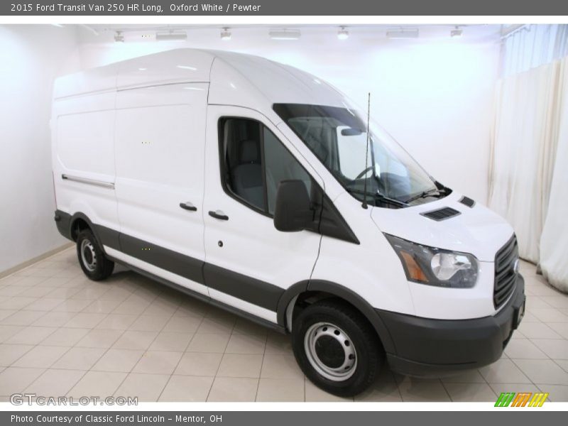 Front 3/4 View of 2015 Transit Van 250 HR Long