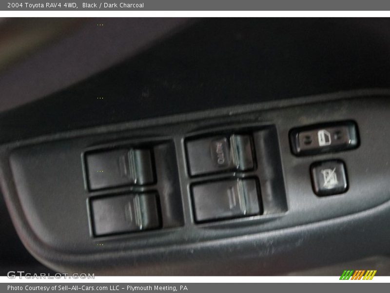 Black / Dark Charcoal 2004 Toyota RAV4 4WD