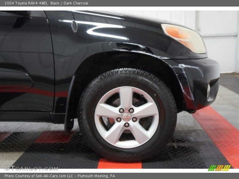 Black / Dark Charcoal 2004 Toyota RAV4 4WD