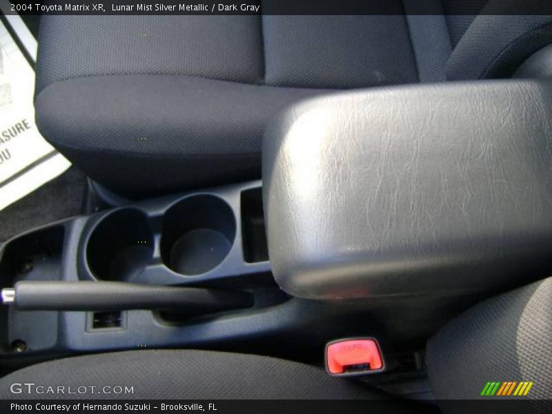 Lunar Mist Silver Metallic / Dark Gray 2004 Toyota Matrix XR