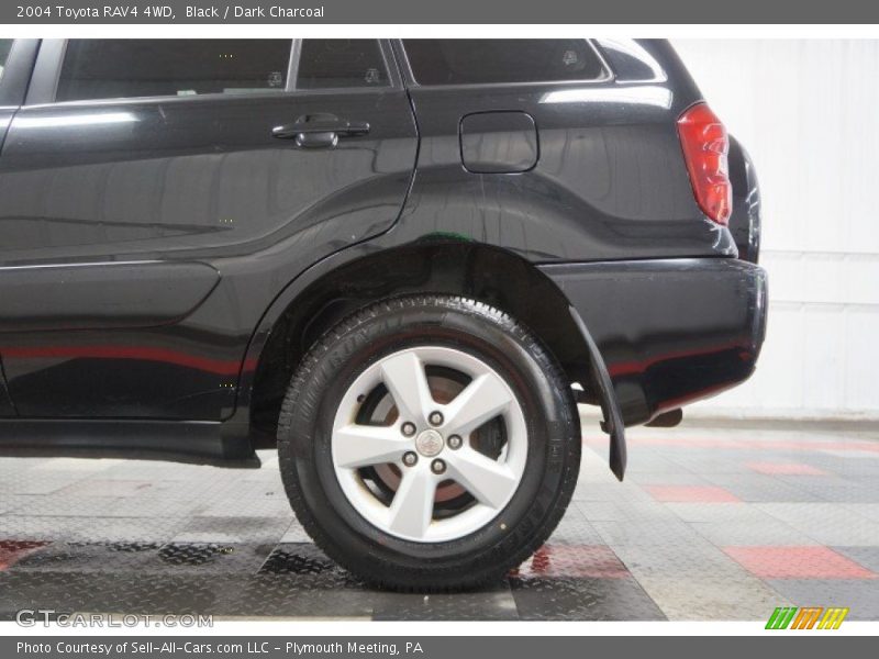 Black / Dark Charcoal 2004 Toyota RAV4 4WD