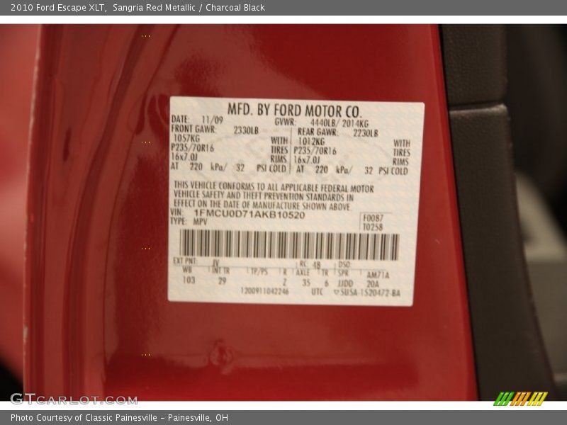 Sangria Red Metallic / Charcoal Black 2010 Ford Escape XLT