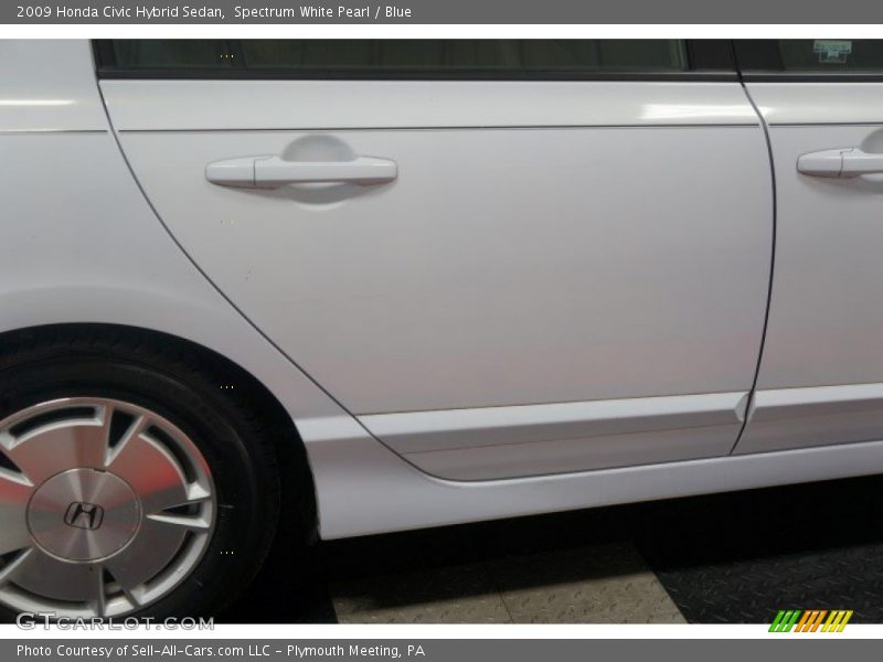 Spectrum White Pearl / Blue 2009 Honda Civic Hybrid Sedan