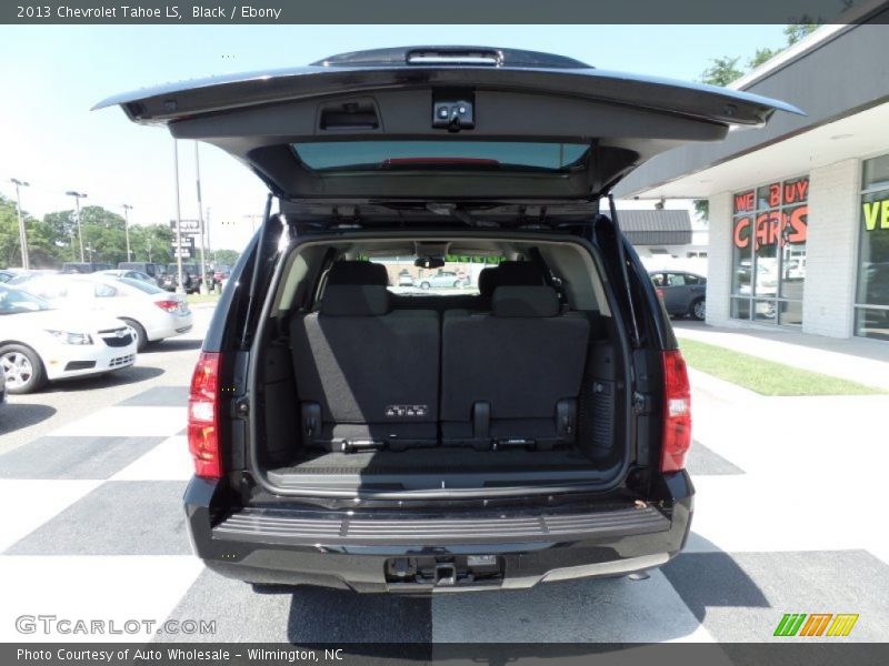 Black / Ebony 2013 Chevrolet Tahoe LS