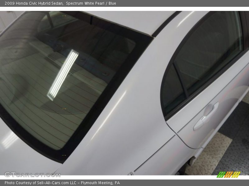 Spectrum White Pearl / Blue 2009 Honda Civic Hybrid Sedan