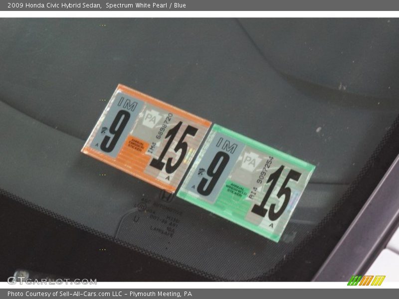 Spectrum White Pearl / Blue 2009 Honda Civic Hybrid Sedan
