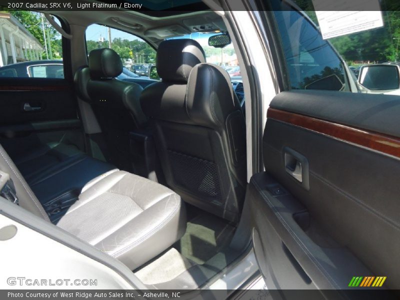 Light Platinum / Ebony 2007 Cadillac SRX V6