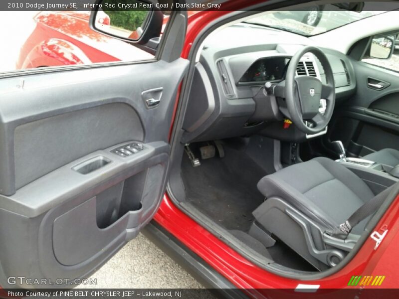 Inferno Red Crystal Pearl Coat / Dark Slate Gray 2010 Dodge Journey SE