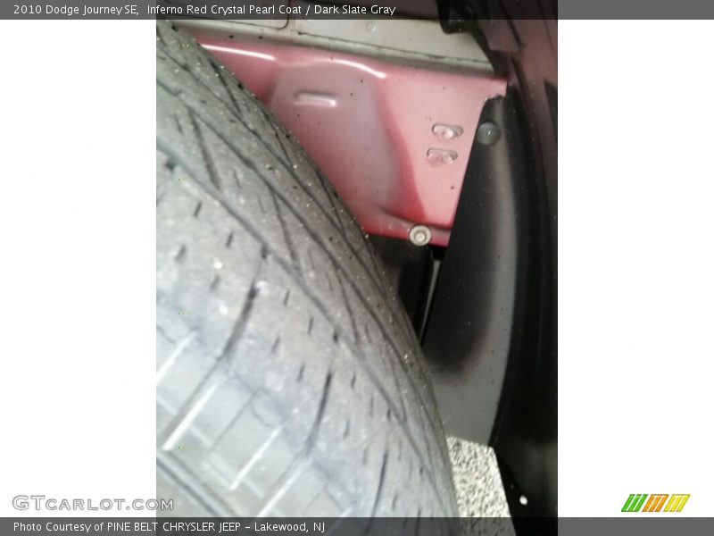 Inferno Red Crystal Pearl Coat / Dark Slate Gray 2010 Dodge Journey SE
