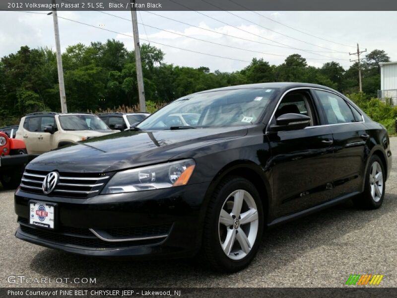 Black / Titan Black 2012 Volkswagen Passat 2.5L SE