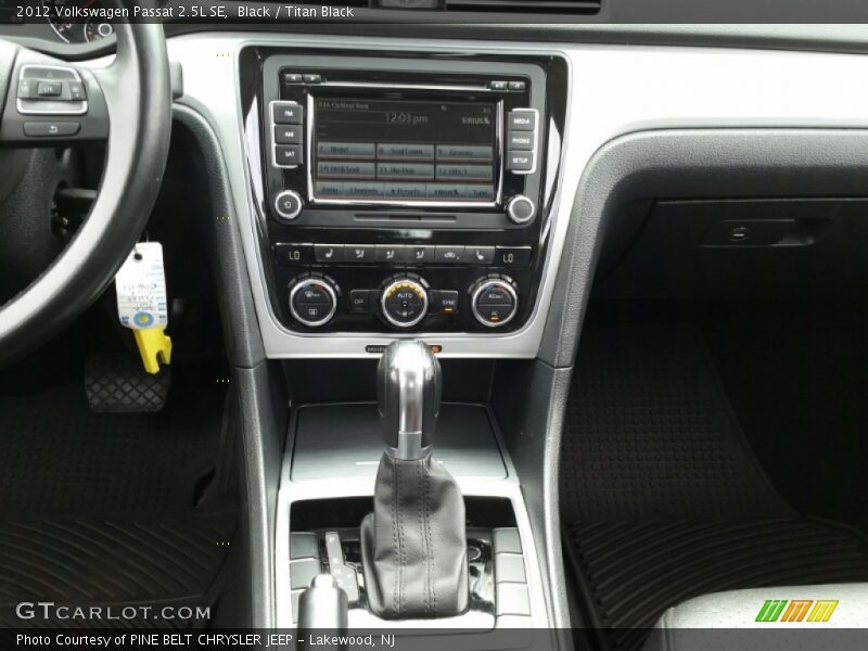 Black / Titan Black 2012 Volkswagen Passat 2.5L SE