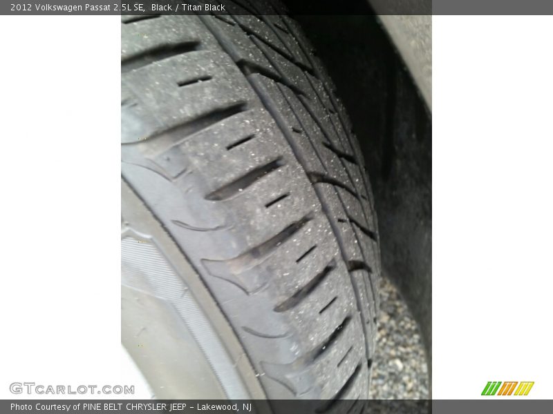 Black / Titan Black 2012 Volkswagen Passat 2.5L SE