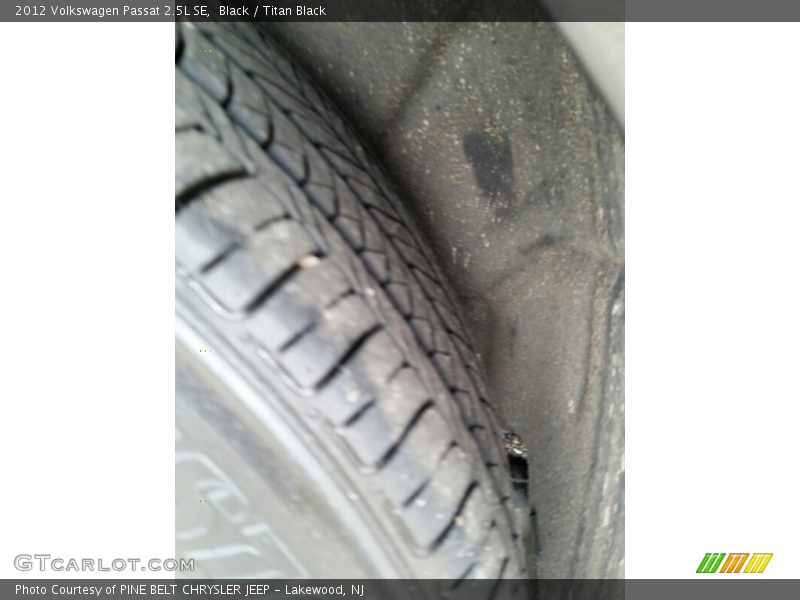 Black / Titan Black 2012 Volkswagen Passat 2.5L SE