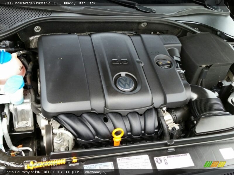 Black / Titan Black 2012 Volkswagen Passat 2.5L SE