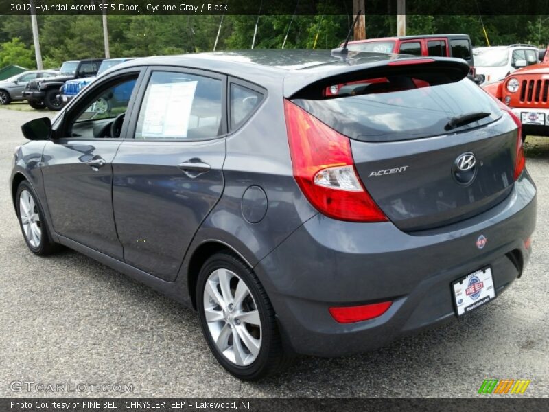 Cyclone Gray / Black 2012 Hyundai Accent SE 5 Door