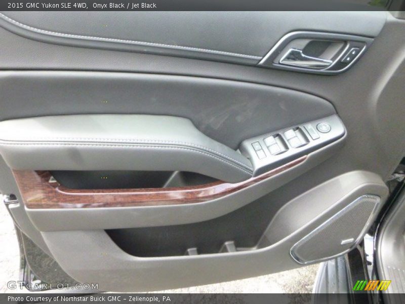 Onyx Black / Jet Black 2015 GMC Yukon SLE 4WD