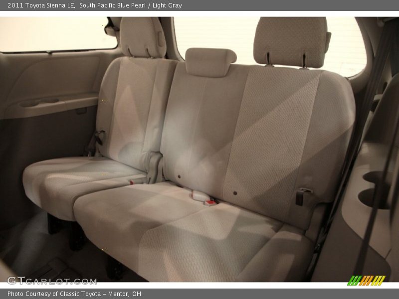 South Pacific Blue Pearl / Light Gray 2011 Toyota Sienna LE
