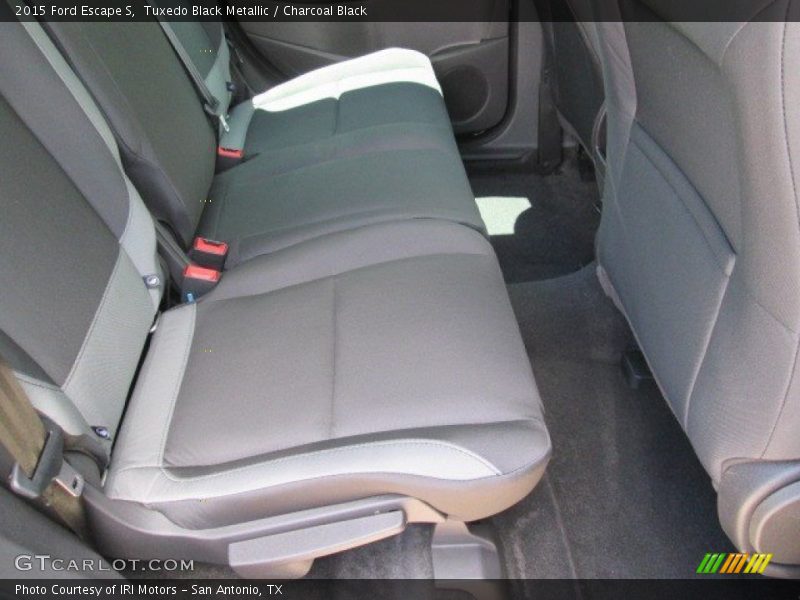 Tuxedo Black Metallic / Charcoal Black 2015 Ford Escape S