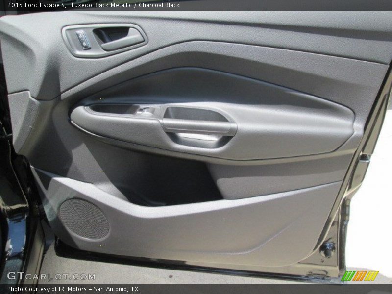 Tuxedo Black Metallic / Charcoal Black 2015 Ford Escape S
