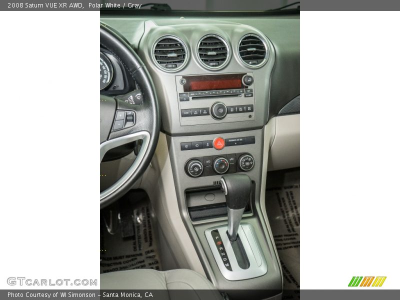 Polar White / Gray 2008 Saturn VUE XR AWD