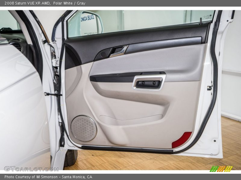 Polar White / Gray 2008 Saturn VUE XR AWD