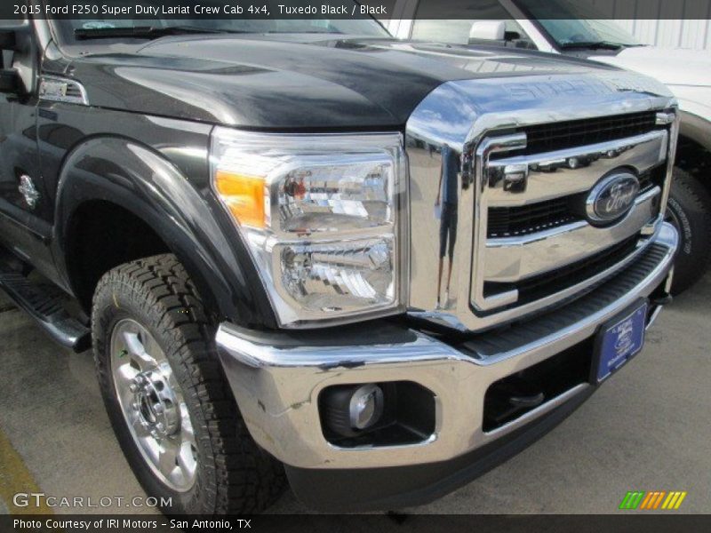 Tuxedo Black / Black 2015 Ford F250 Super Duty Lariat Crew Cab 4x4