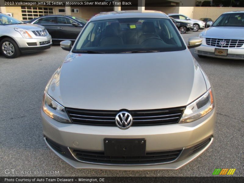 Moonrock Silver Metallic / Titan Black 2013 Volkswagen Jetta SE Sedan