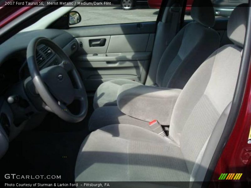 Merlot Metallic / Medium/Dark Flint 2007 Ford Taurus SE