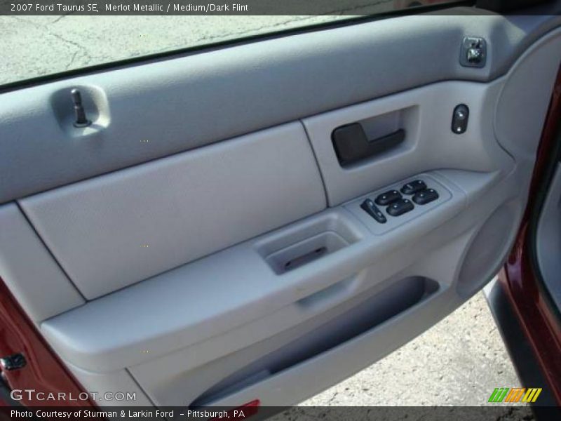 Merlot Metallic / Medium/Dark Flint 2007 Ford Taurus SE