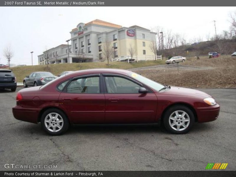 Merlot Metallic / Medium/Dark Flint 2007 Ford Taurus SE