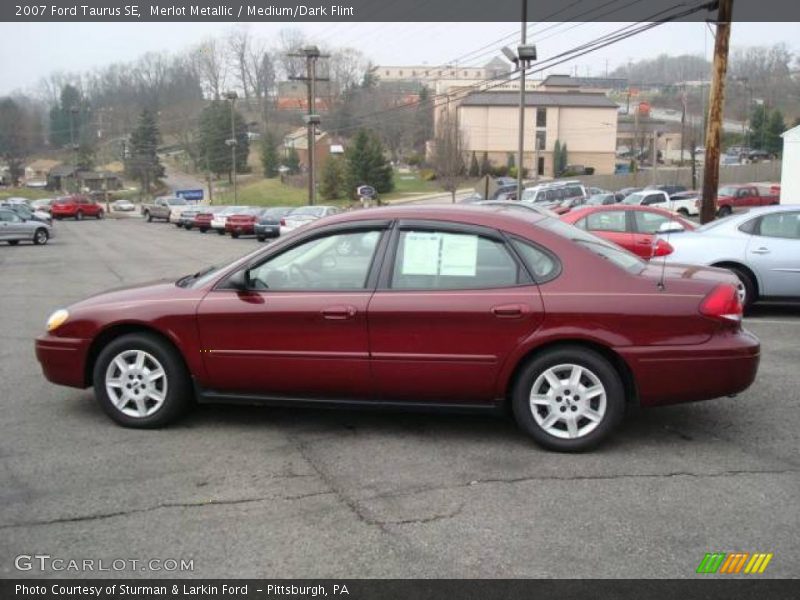 Merlot Metallic / Medium/Dark Flint 2007 Ford Taurus SE