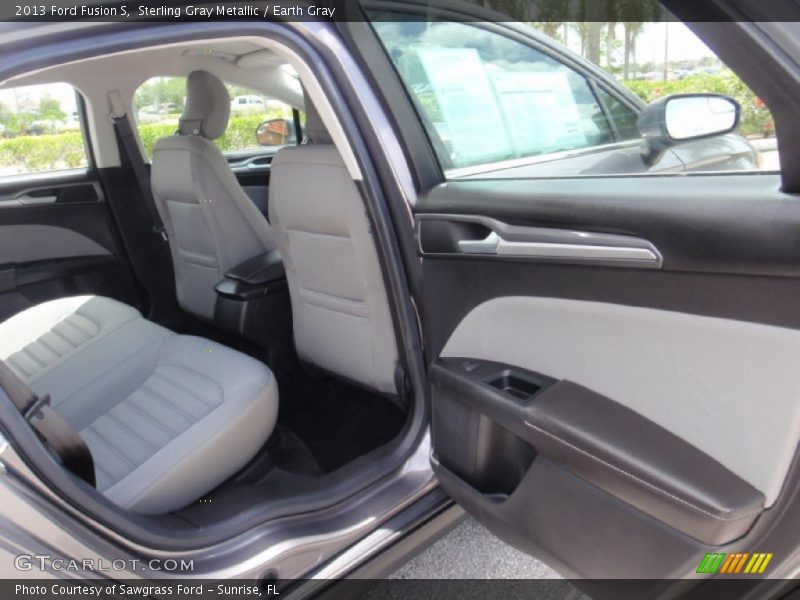Sterling Gray Metallic / Earth Gray 2013 Ford Fusion S