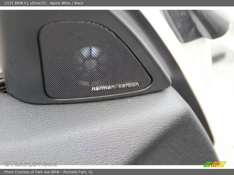Alpine White / Black 2015 BMW X1 xDrive35i