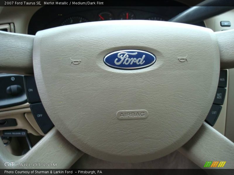 Merlot Metallic / Medium/Dark Flint 2007 Ford Taurus SE