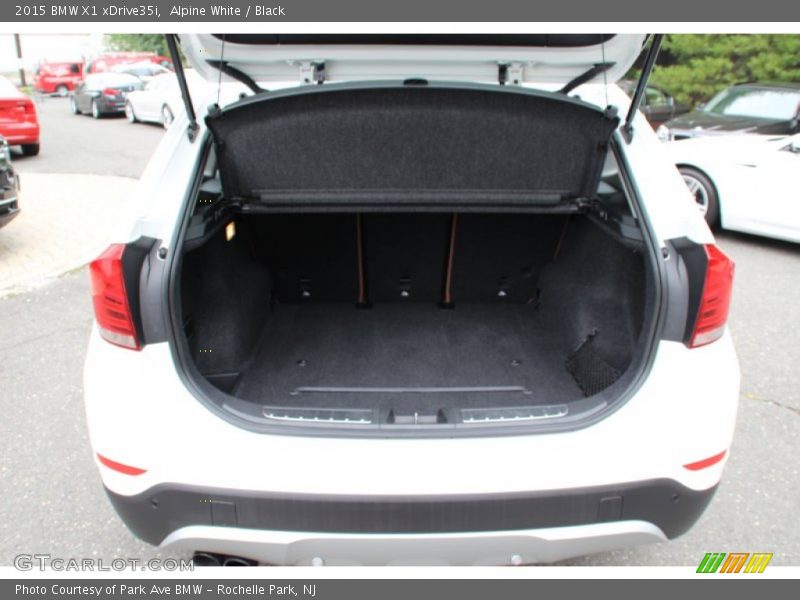 Alpine White / Black 2015 BMW X1 xDrive35i