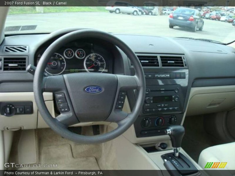 Black / Camel 2007 Ford Fusion SE