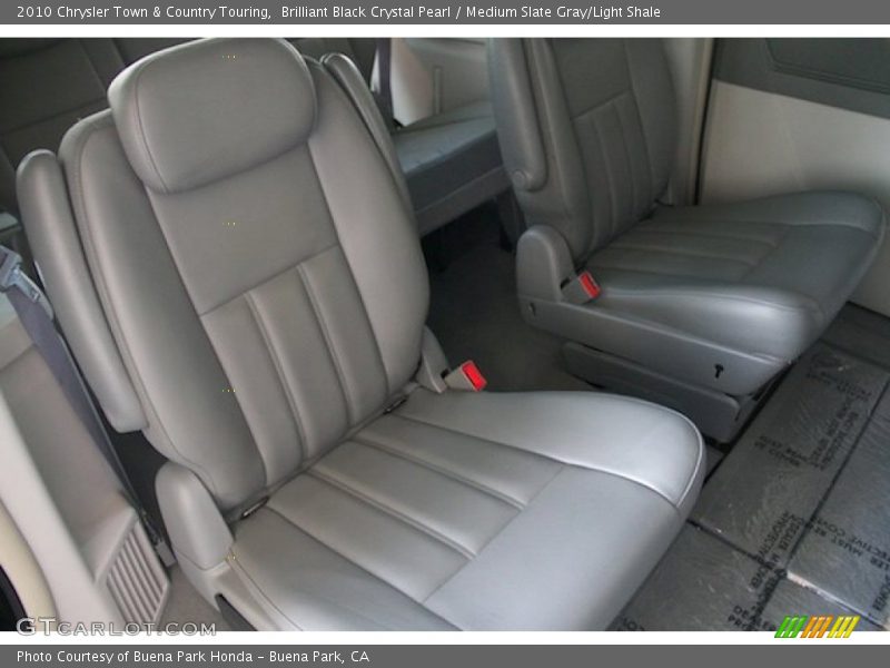 Brilliant Black Crystal Pearl / Medium Slate Gray/Light Shale 2010 Chrysler Town & Country Touring