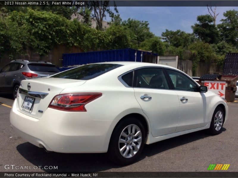 Pearl White / Beige 2013 Nissan Altima 2.5 S